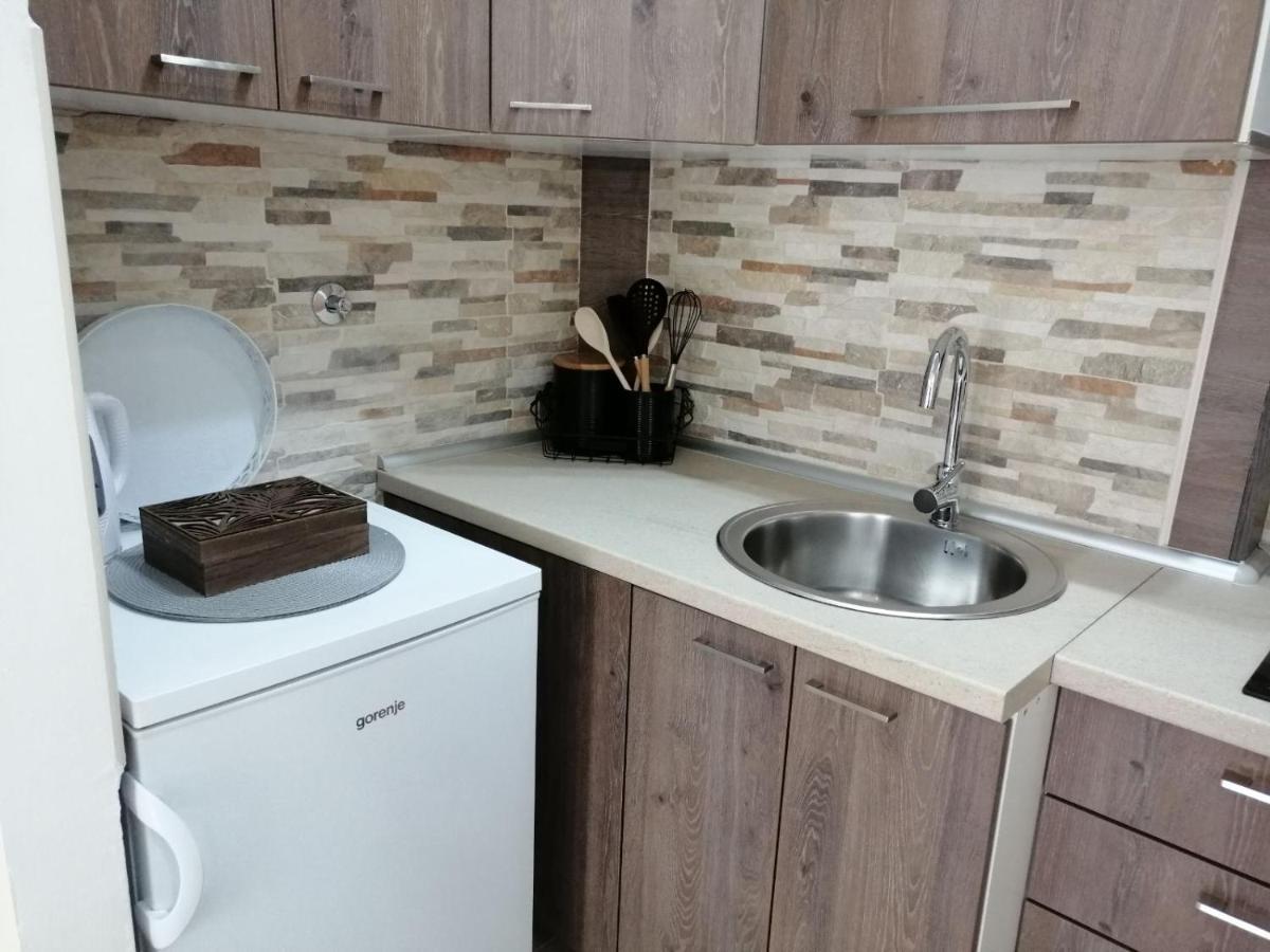 Apartman Zi-Zo Appartement Vrsac Buitenkant foto